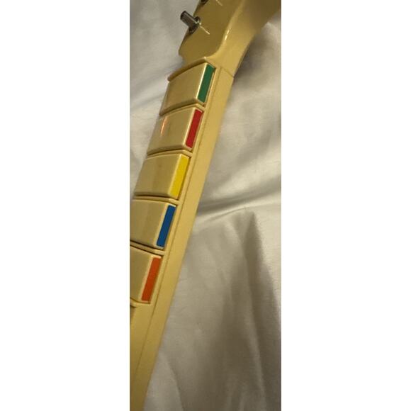 RockBand Wii Harmonix Fender Guitar Hero Stratocaster Model 19091 - NO DONGLE - Picture 7 of 9